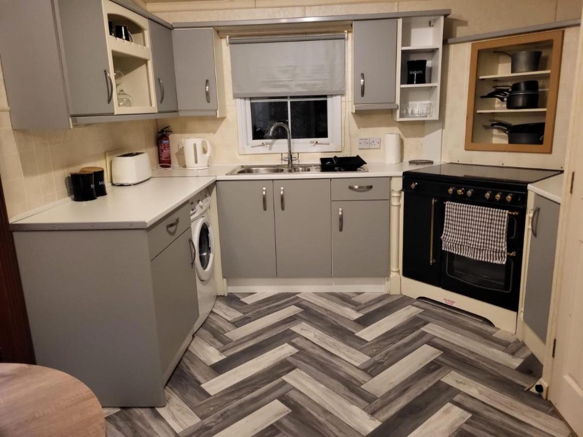 Presthaven Sands Holiday Park 3 And 2 Bed Caravans 프레스타틴 외부 사진